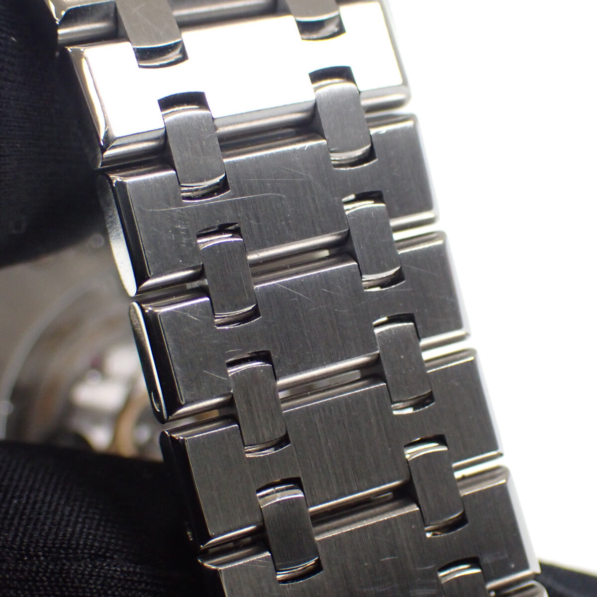 オーデマ・ピゲ AUDEMARS PIGUET ロイヤルオーク 15300ST.OO.1220ST.02 腕時計 ステンレススチール 自動巻き ブルー文字盤 メンズ【中古】【Aランク】433637