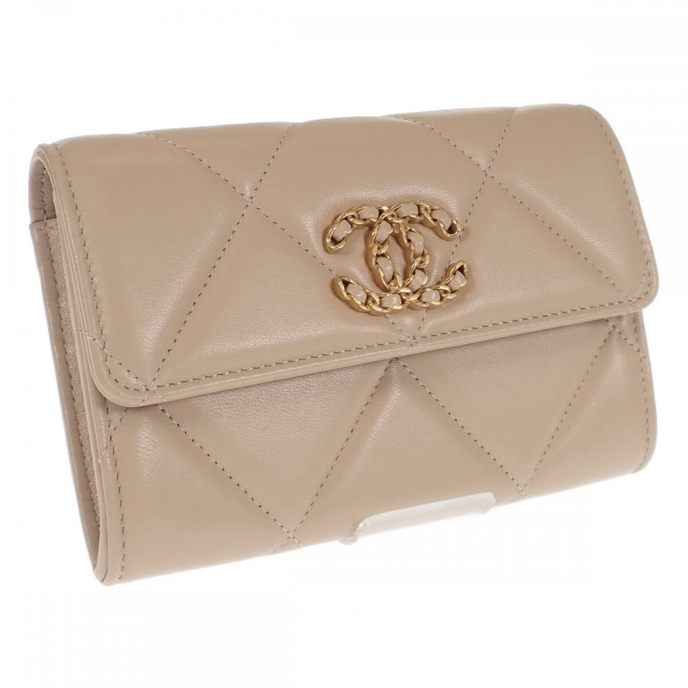 シャネル CHANEL 19フラップウォレット AP2700_B04852_N5025 二つ折り財布 ラムスキン ベージュ ゴールド金具 レディース【中古】【SAランク】