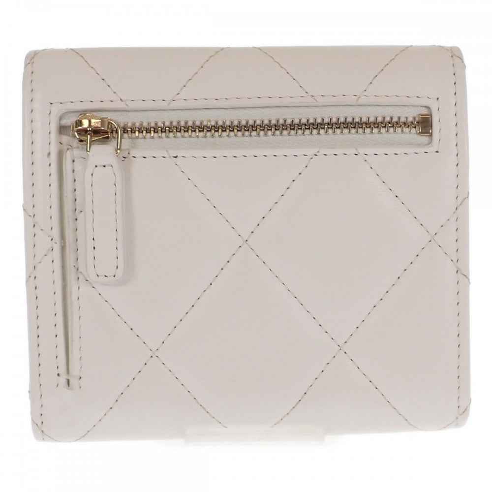 シャネル CHANEL 19フラップウォレット AP2809 三つ折り財布 ラムスキン ホワイト ゴールド金具 レディース【中古】【ABランク】