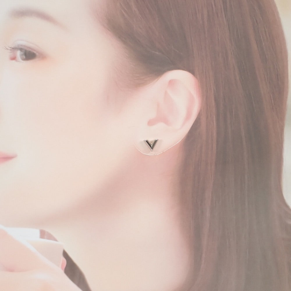 ルイヴィトン LOUIS VUITTON エセンシャルV M63208 ピアス メタル シルバー レディース【中古】【Aランク】