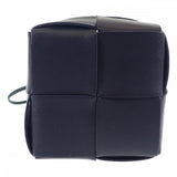 ボッテガヴェネタ BOTTEGA VENETA カセットミニクロスボディバケット 680217VCQC48837 ショルダーバッグ イントレチャート ブラック レディース【中古】【Aランク】