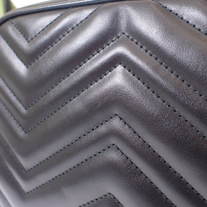 グッチ GUCCI GGマーモント スモール 447632_DTDHV_1000 ショルダーバッグ レザー ブラック ブラック金具 レディース【中古】【Aランク】