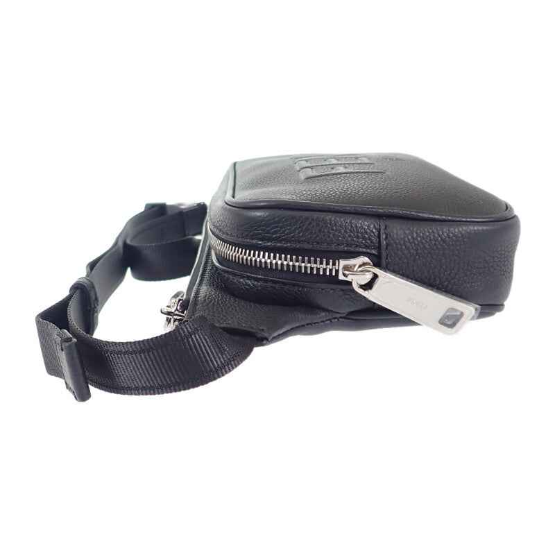 フェンディ FENDI レザーベルトバッグ 7VA605-0AMAC ボディバッグ レザー ブラック シルバー金具 メンズ【中古】【Aランク】