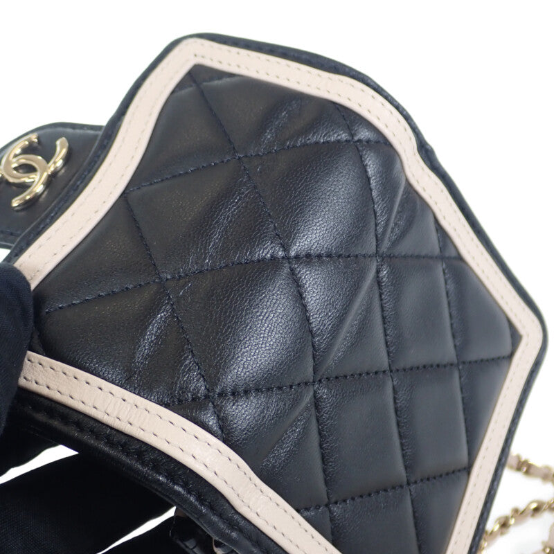 シャネル CHANEL ミニ マトラッセチェーン クラッチ AP3560 ショルダーバッグ ラムスキン ブラック ベージュ ゴールド金具 レディース【中古】【Aランク】