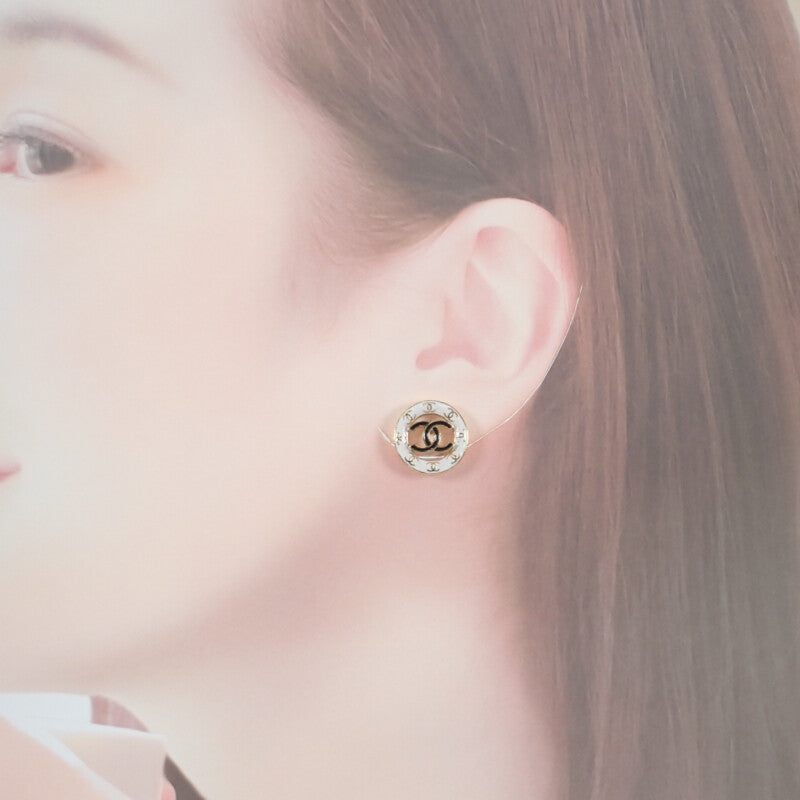 【中古】シャネル CHANEL サークル ココマーク ABC998 ピアス GP ホワイト ブラック B24P刻印 レディース【Aランク】