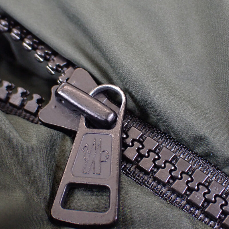 モンクレール MONCLER DAMAVAND GIUBBOTTO 1 H20911A00234_54A81 ダウンジャケット ポリエステル オリーブグリーン カーキ ブラック金具 メンズ【中古】【ABランク】