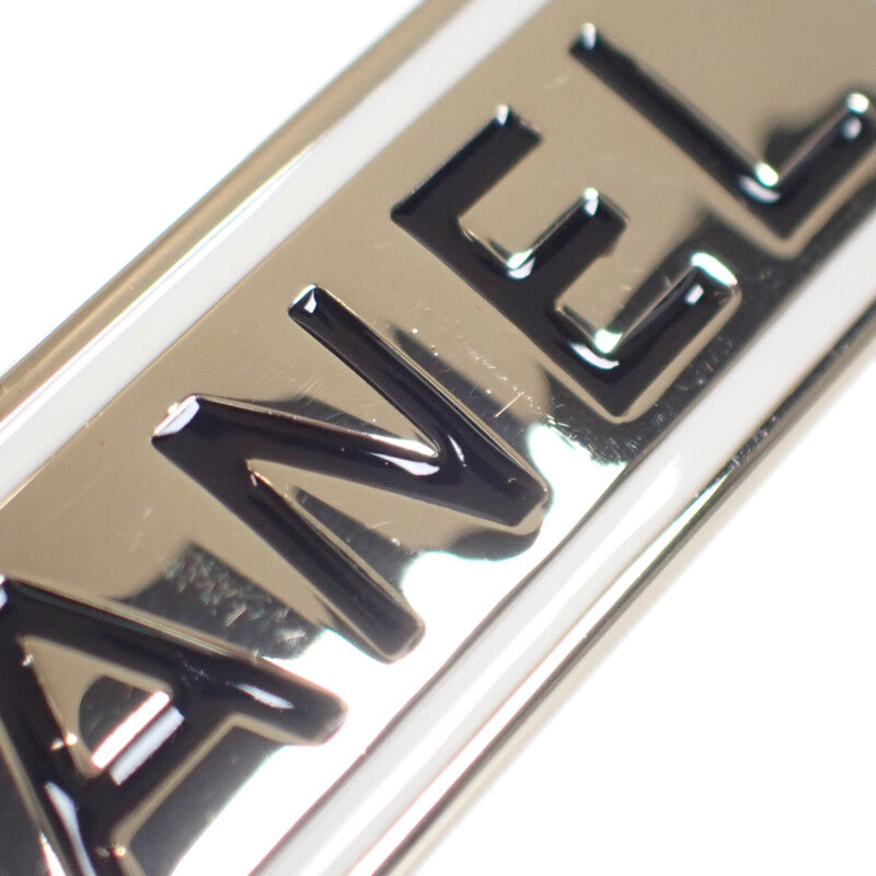 シャネル CHANEL ロゴプレート B21B刻印 ブローチ メタル ゴールド レディース メンズ【中古】【Aランク】