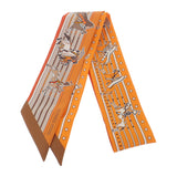 【中古】エルメス HERMES ツイリー Pani La Shar Pawnee パウニー族の首長 スカーフ シルク オレンジ レディース【Aランク】