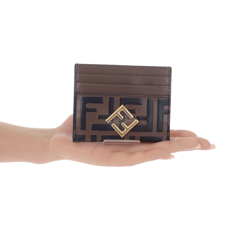 芬迪 FENDI FF鑽石 8M0445ADYMF13VK 卡片套 皮革 棕色 金色金屬 男女皆宜【二手】【SA級】
