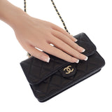 シャネル CHANEL マトラッセ フラップフォンケース AP3226 2WAYバッグ ショルダーバッグ ラムスキン ブラック ゴールド金具 レディース【中古】【Aランク】
