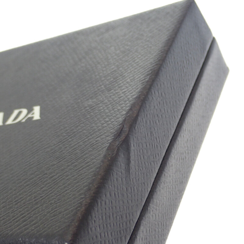 PRADA 普拉達 Re-Nylon Tessuto 輕便短夾 1MV204 對開短夾 Saffiano 皮革 尼龍 黑色 女款 男款【中古】【SA級】