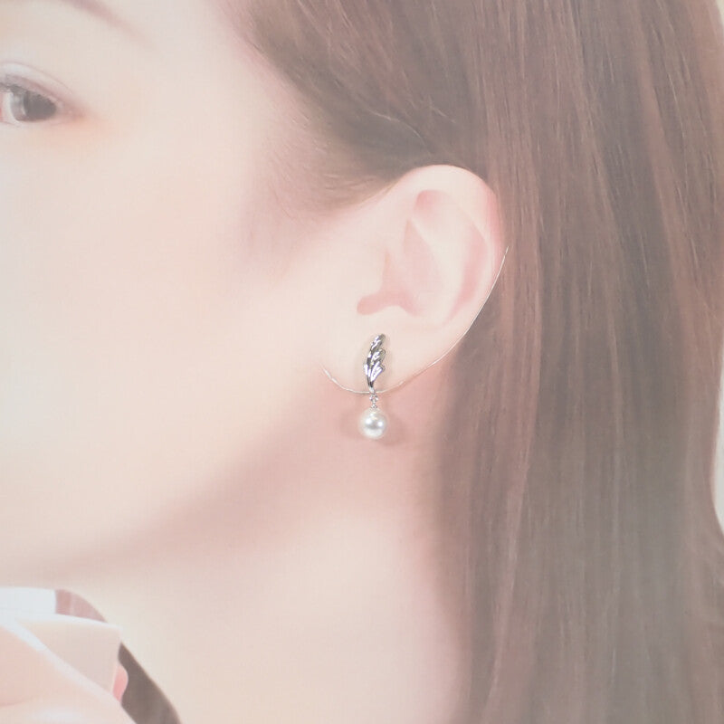 ミキモト MIKIMOTO フェザー パール イヤリング K18ホワイトゴールド アコヤ真珠 レディース【中古】【Aランク】
