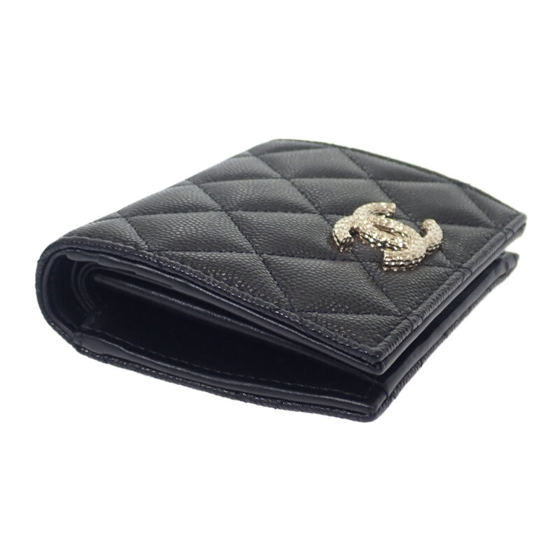 シャネル CHANEL マトラッセ コンパクトウォレット AP4248B1821294305 二つ折り財布 キャビアスキン ブラック ゴールド金具 レディース【中古】【Aランク】