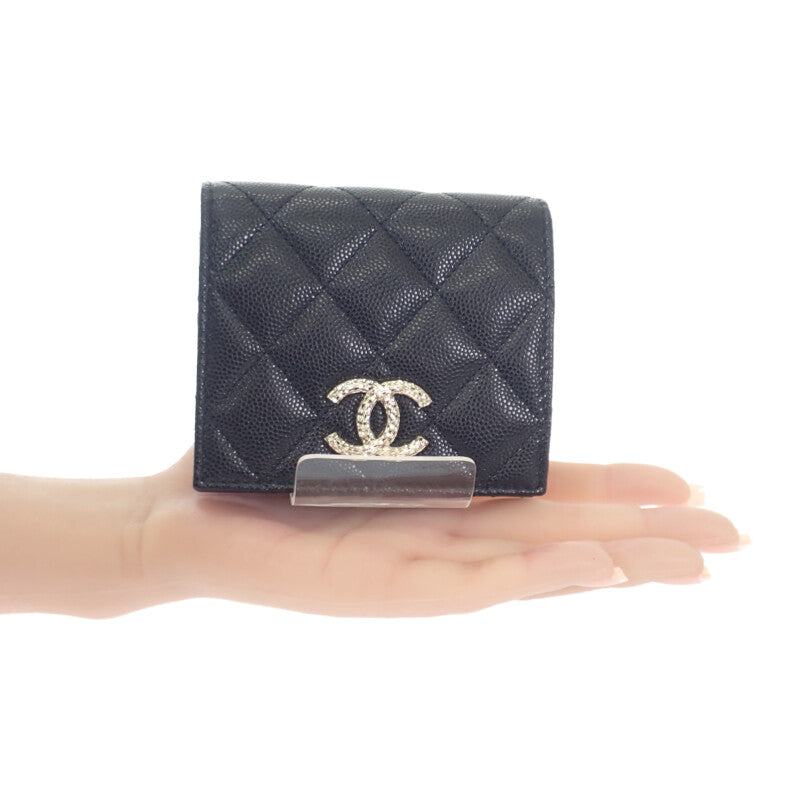 シャネル CHANEL マトラッセ コンパクトウォレット AP4248B1821294305 二つ折り財布 キャビアスキン ブラック ゴールド金具 レディース【中古】【Aランク】