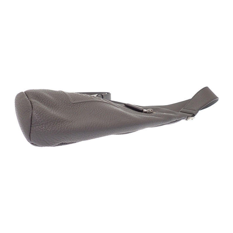 プラダ PRADA ヴィッテロダイノ 2VZ098 ボディバッグ レザー グレー シルバー金具 メンズ【中古】【Aランク】