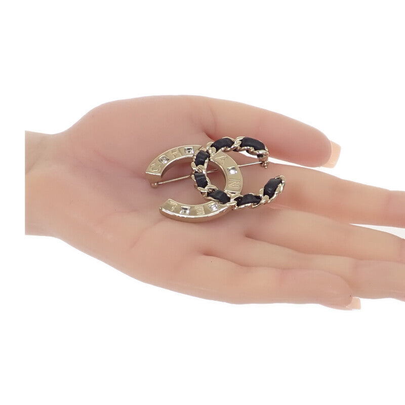 香奈兒 CHANEL COCO Mark 胸針 金屬 皮革 水晶 金色 女士【中古】【AB級】