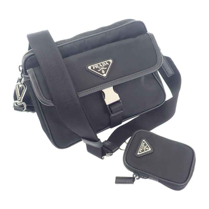 プラダ PRADA Re-Nylon 2VH133 ショルダーバッグ ナイロン サフィアーノ ブラック シルバー金具 レディース メンズ【中古】【ABランク】