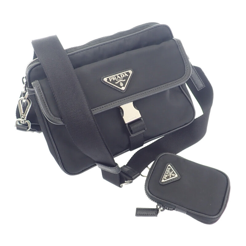 プラダ PRADA Re-Nylon 2VH133 ショルダーバッグ ナイロン サフィアーノ ブラック シルバー金具 レディース メンズ【中古】【ABランク】
