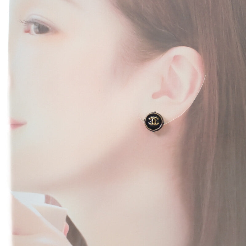 シャネル CHANEL ココマーク ピアス メタル ブラック ゴールド金具 レディース ユニセックス【中古】【ABランク】
