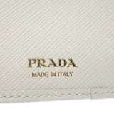 プラダ PRADA トライアングル 1MH043_QHH_F0009 三つ折り財布 サフィアーノ ホワイト レディース【中古】【SAランク】