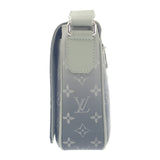 ルイヴィトン LOUIS VUITTON ディストリクトPM NV3 M11593 ショルダーバッグ モノグラムグラディエントキャンバス カーキ メンズ【中古】【Aランク】