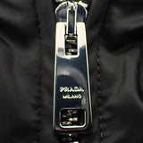 プラダ PRADA トライアングルロゴ Re-Nylon 52 SGA466 ナイロンジャケット ナイロン ブラック メンズ レディース【中古】【Aランク】