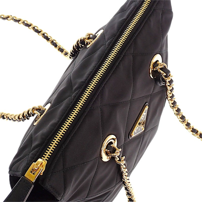 プラダ PRADA Re-Edition 1995 チェーンショルダー 1BG4682A0SF0002 ショルダーバッグ トートバッグ ナイロン ブラック ゴールド金具 レディース【中古】【Aランク】
