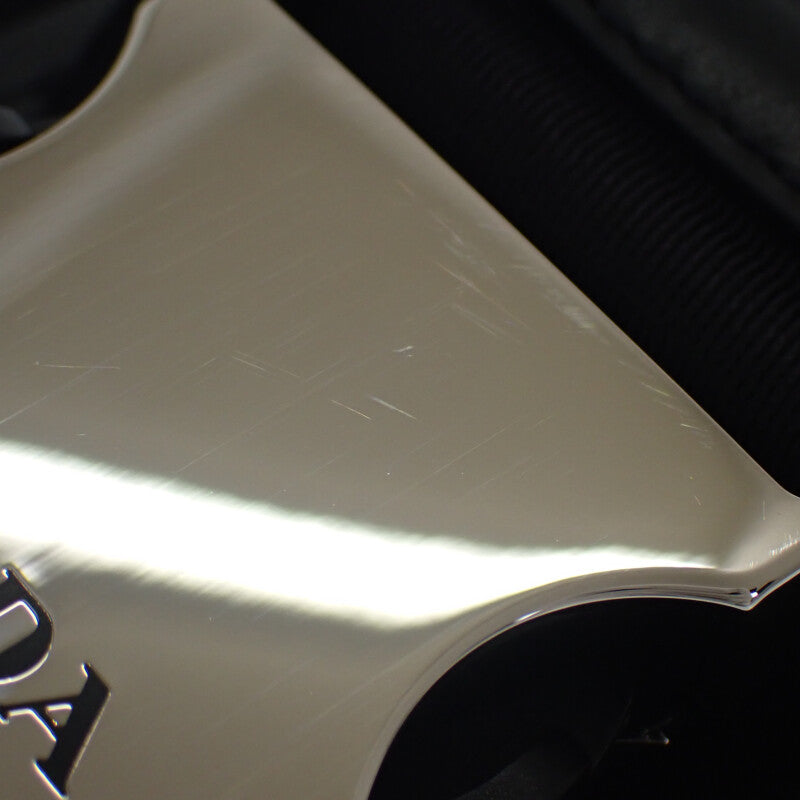 プラダ PRADA ワンショルダー バックパック 2VZ092_2DMG_F0002 ボディバッグ ショルダーバッグ レザー Re-Nylon ブラック シルバー金具 メンズ【中古】【Aランク】