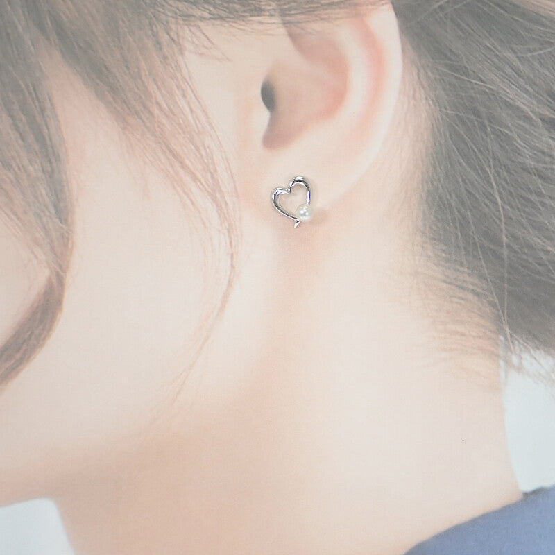 MIKIMOTO 御木本 珍珠心型 Akoya 珍珠 PE-1292PU 耳環 K18白金 白色 女士【中古】【A級品】