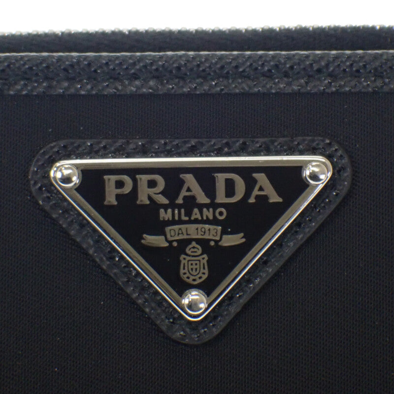 プラダ PRADA Re-Nylon 2ML049_2DMH_F0002 二つ折り財布 サフィアーノ ブラック シルバー金具 レディース メンズ【中古】【Aランク】