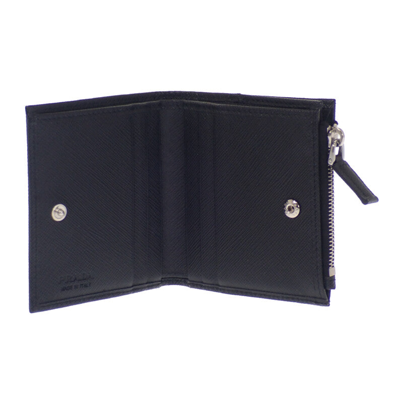 プラダ PRADA Re-Nylon 2ML049_2DMH_F0002 二つ折り財布 サフィアーノ ブラック シルバー金具 レディース メンズ【中古】【Aランク】