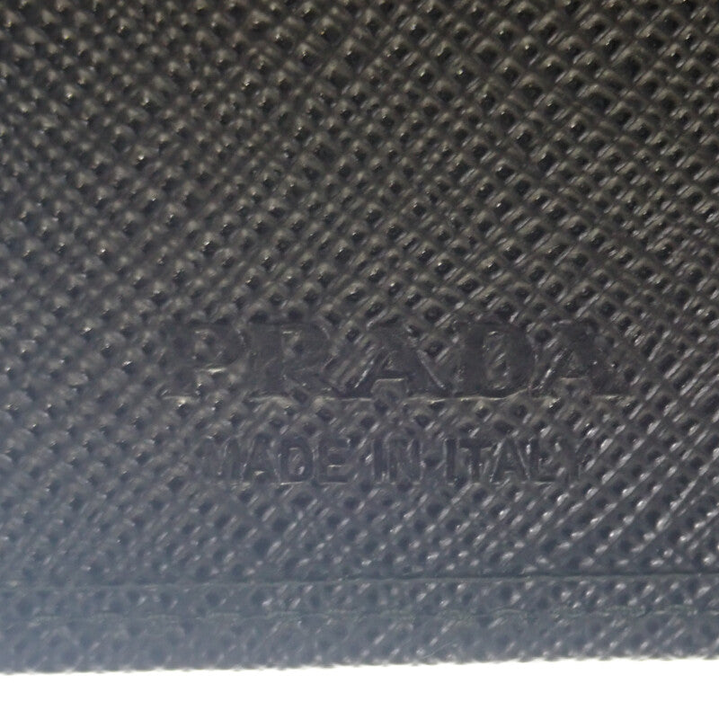 プラダ PRADA Re-Nylon 2ML049_2DMH_F0002 二つ折り財布 サフィアーノ ブラック シルバー金具 レディース メンズ【中古】【Aランク】