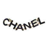 シャネル CHANEL ロゴ ピンブローチ ブローチ メタル ブラック ゴールド レディース【中古】【Aランク】