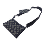 ルイヴィトン LOUIS VUITTON ガストン・ウェアラブルウォレット M83384 モノグラム その他バッグ レザー モノグラム・シャドウ ネイビー ブラック金具 メンズ【中古】【Aランク】