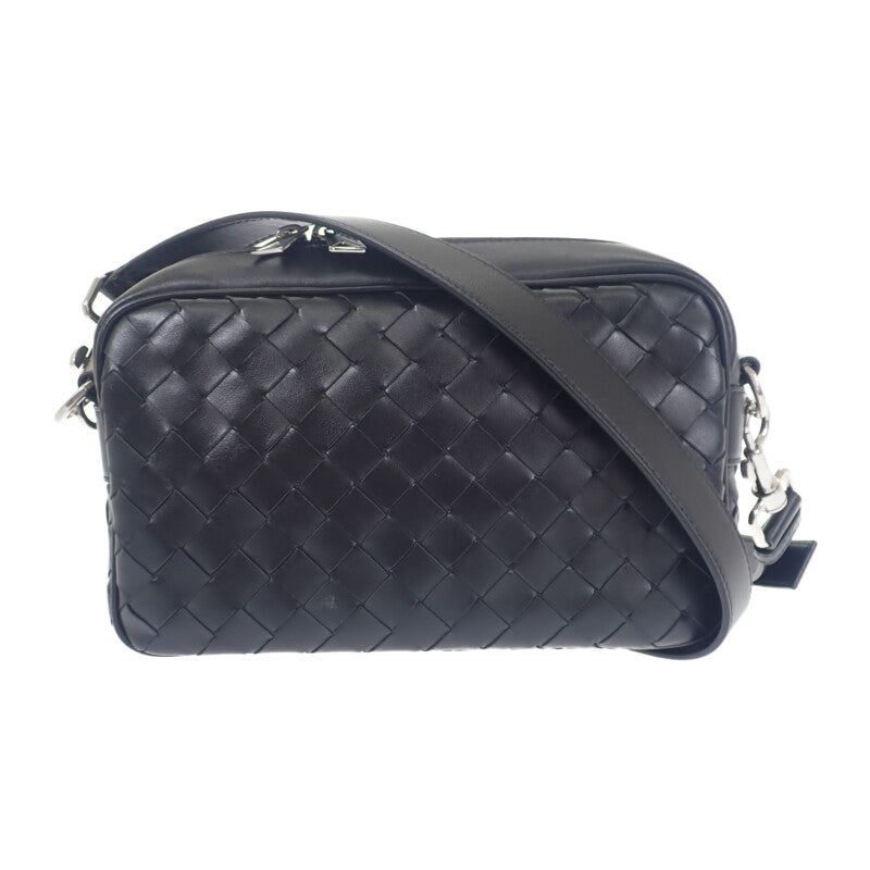 ボッテガヴェネタ BOTTEGA VENETA イントレチャート カメラバッグ 755925V2HL18803 ショルダーバッグ カーフ ブラック シルバー金具 メンズ レディース【中古】【Aランク】