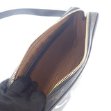 セリーヌ CELINE ミディアムメッセンジャー 194502CIM.38OG ショルダーバッグ PVC ブラック ゴールド金具 レディース【中古】【Aランク】