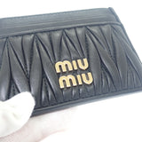 ミュウミュウ MIUMIU マテラッセレザー 5MC076_AFPP_F0002 カードケース ラムスキン ブラック ゴールド金具 レディース【中古】【ABランク】