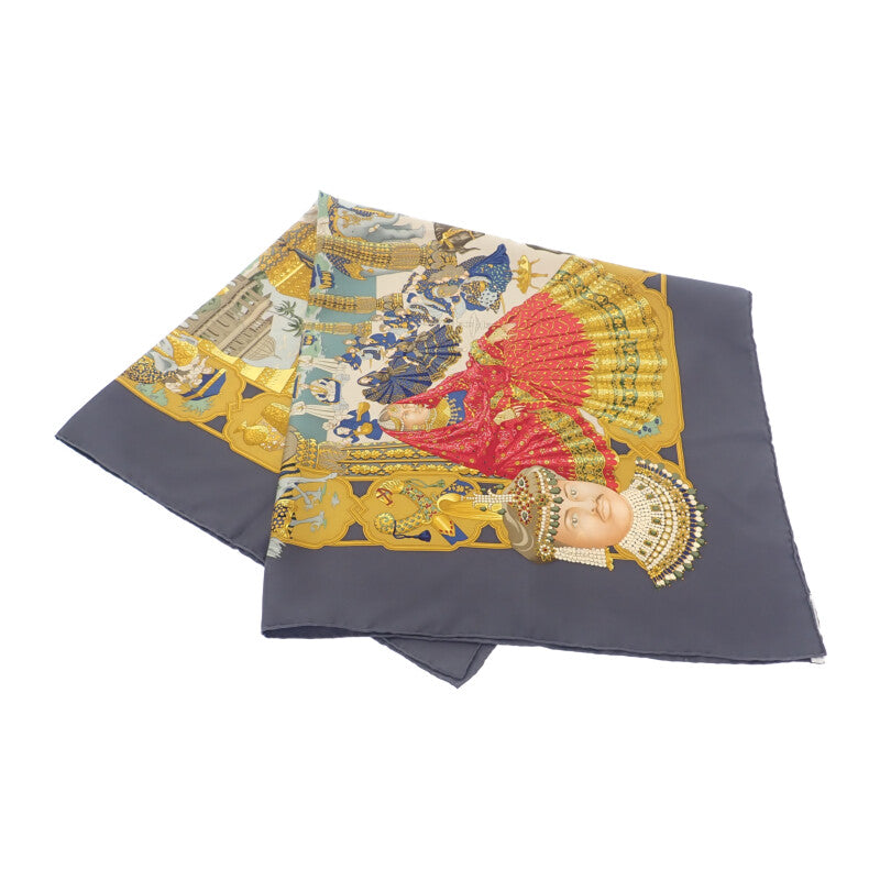 エルメス HERMES カレ90 SPLENDEUR DES MAHARAJAS スカーフ シルク グレー レディース【中古】【ABランク】