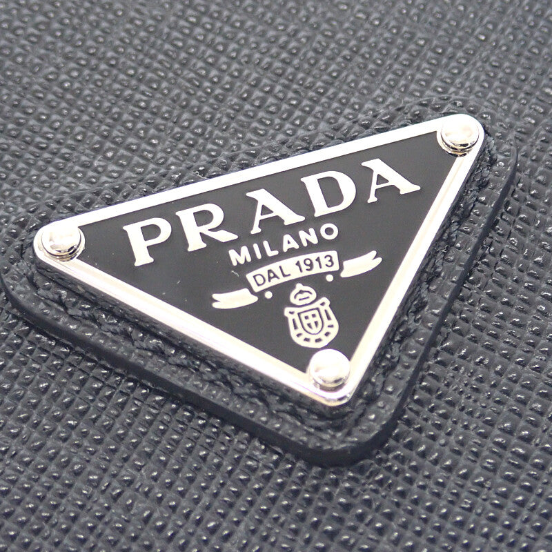 プラダ PRADA iPhone15 Pro Maxケース 2ZH183 QHH F0002 携帯・スマホアクセサリー サフィアーノ ブラック シルバー金具 レディース メンズ【中古】【Aランク】