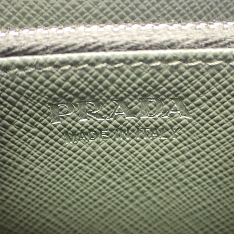 PRADA 普拉達 拉鍊長夾 2ML317_QHH_F0466 Saffiano 皮革 綠色 銀色金屬 男士 女士 皆適用 【中古】【AB級品】