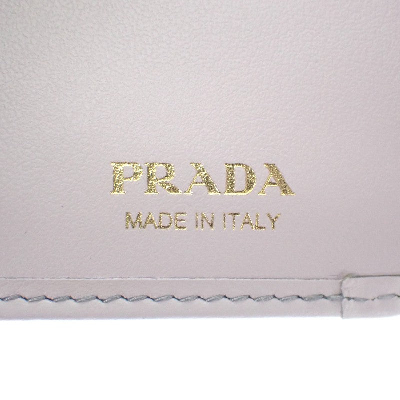 プラダ PRADA シティカーフ タブ財布 1MH043_2CNP_F0230 三つ折り財布 カーフ パープル グリーチネ ゴールド金具 レディース【中古】【Aランク】