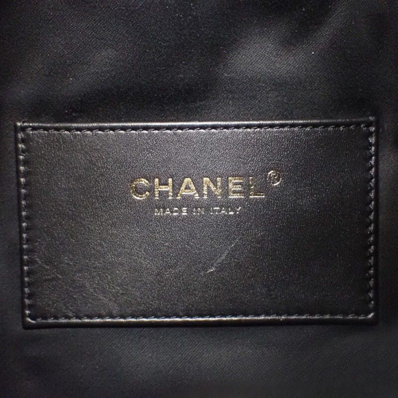 シャネル CHANEL CHANEL 25 スモール AS5293 B20304 94305 ハンドバッグ ショルダーバッグ マットキャビアスキン キャビアスキン ブラック ゴールド金具 レディース【中古】【ABランク】