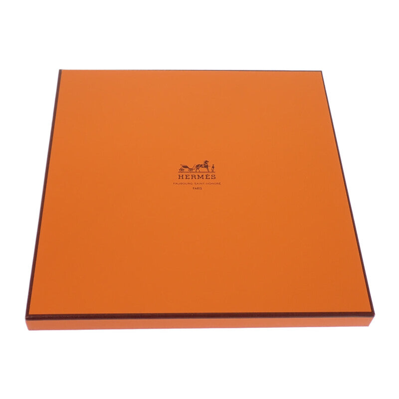 エルメス HERMES カレ90 Hermes Flagship エルメス フラッグシップ スカーフ シルク ホワイト レディース【中古】【SAランク】