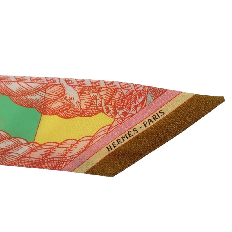 エルメス HERMES ツイリー Cavalleria d Etriers 騎士の鎧 スカーフ シルク マルチ レッド ホワイト レディース【中古】【ABランク】