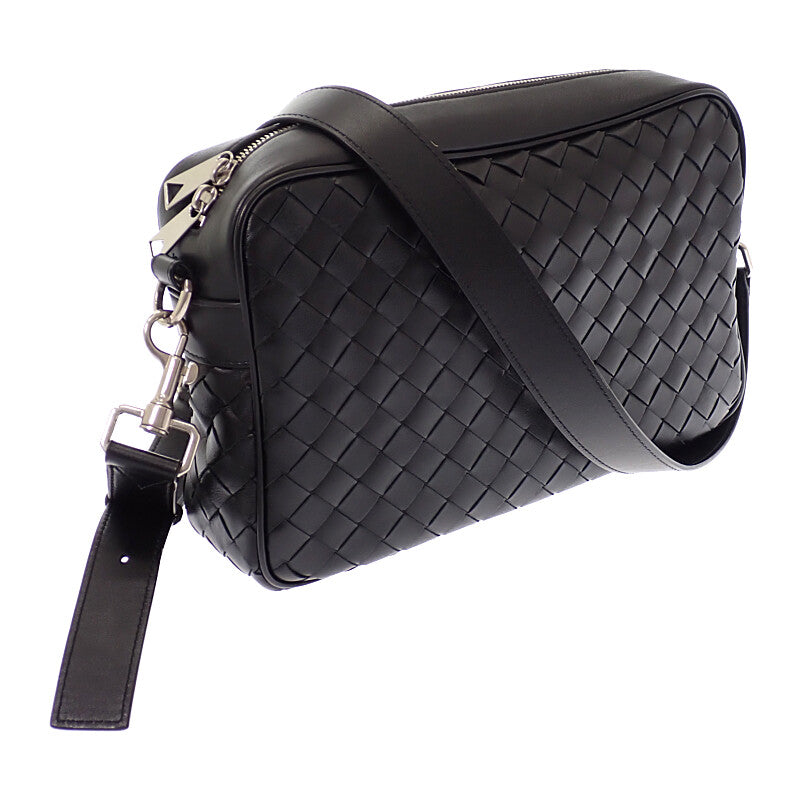 ボッテガヴェネタ BOTTEGA VENETA イントレチャートカメラ 755925V2HL18803 ショルダーバッグ カーフ ブラック シルバー金具 メンズ レディース【中古】【Aランク】