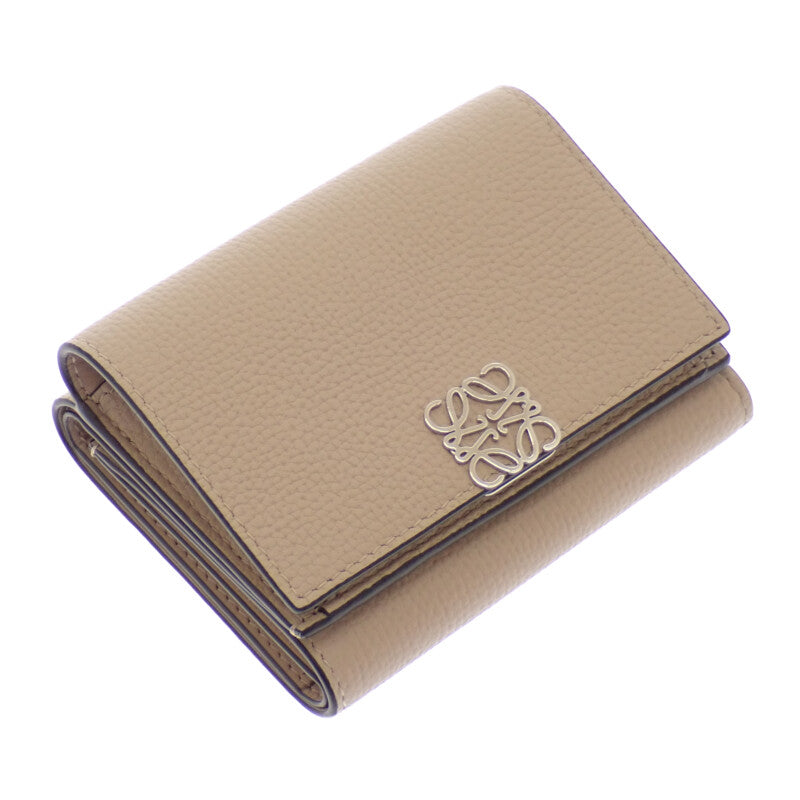ロエベ LOEWE アナグラム トライフォールド コンパクトウォレット C821TR2X16 三つ折り財布 ペブルグレインカーフ サンド ベージュ系 シルバー金具 レディース【中古】【Aランク】