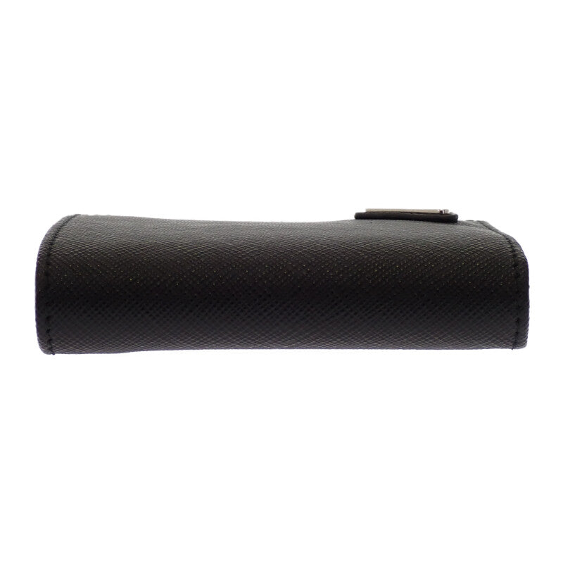 プラダ PRADA トライアングル 2MO008_QHH_F0002 二つ折り財布 サフィアーノ ブラック シルバー金具 メンズ レディース【中古】【Aランク】