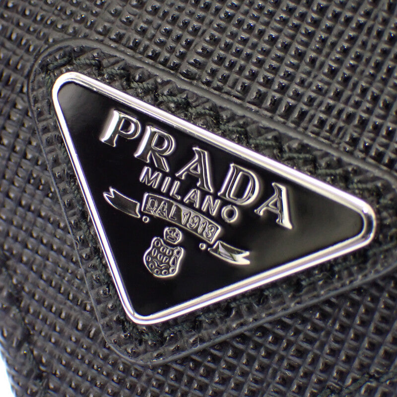 プラダ PRADA トライアングル 2MO008_QHH_F0002 二つ折り財布 サフィアーノ ブラック シルバー金具 メンズ レディース【中古】【Aランク】