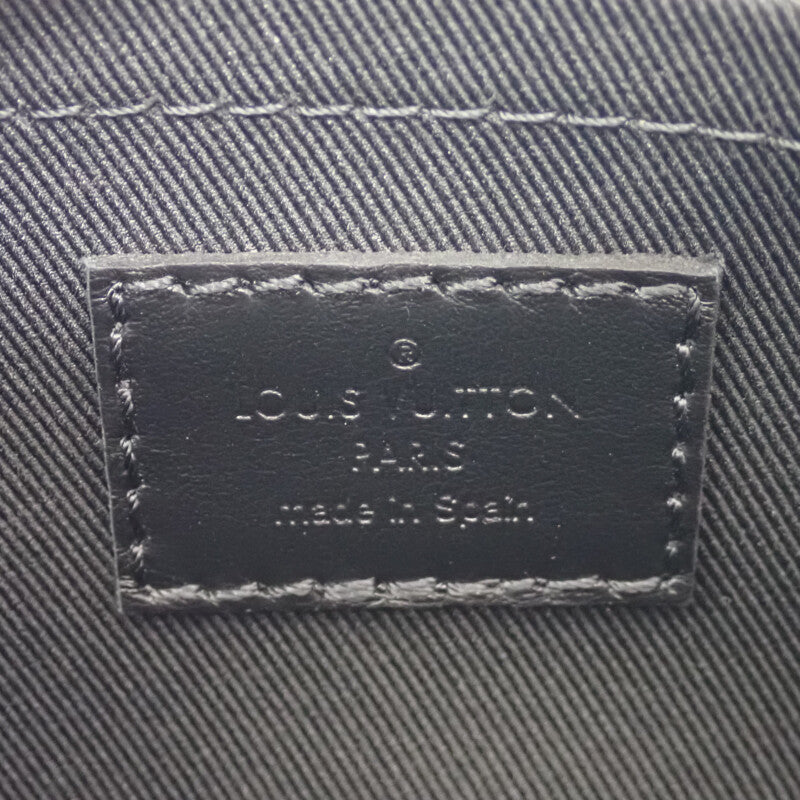 路易威登 LOUIS VUITTON Alpha Messenger M46955 單肩包 Monogram Eclipse 黑色 黑色金屬 男士【二手】【A級】