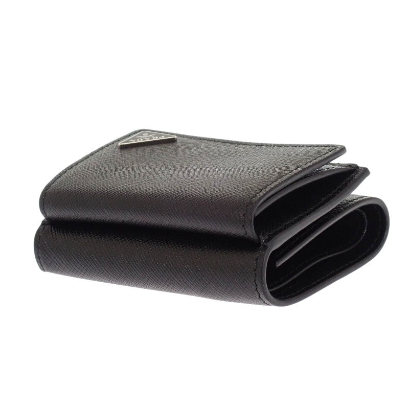 プラダ PRADA トライアングル 2MH021_QHH_F0002 三つ折り財布 サフィアーノ ブラック シルバー金具 メンズ レディース【中古】【Aランク】